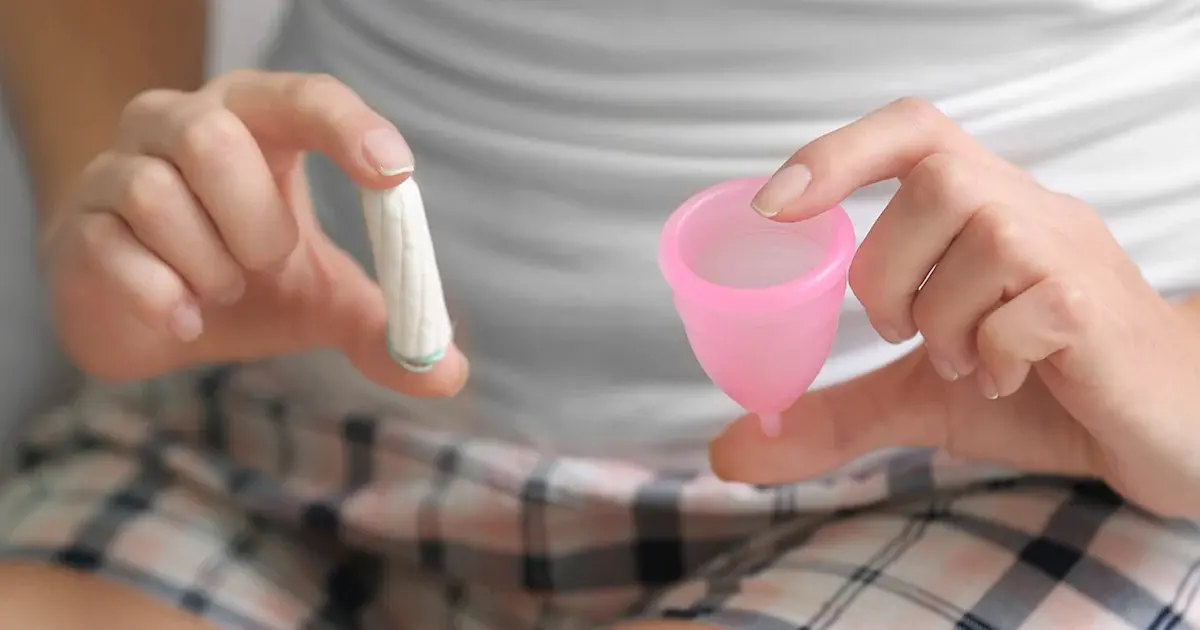 как пользоваться менструальной чашей
