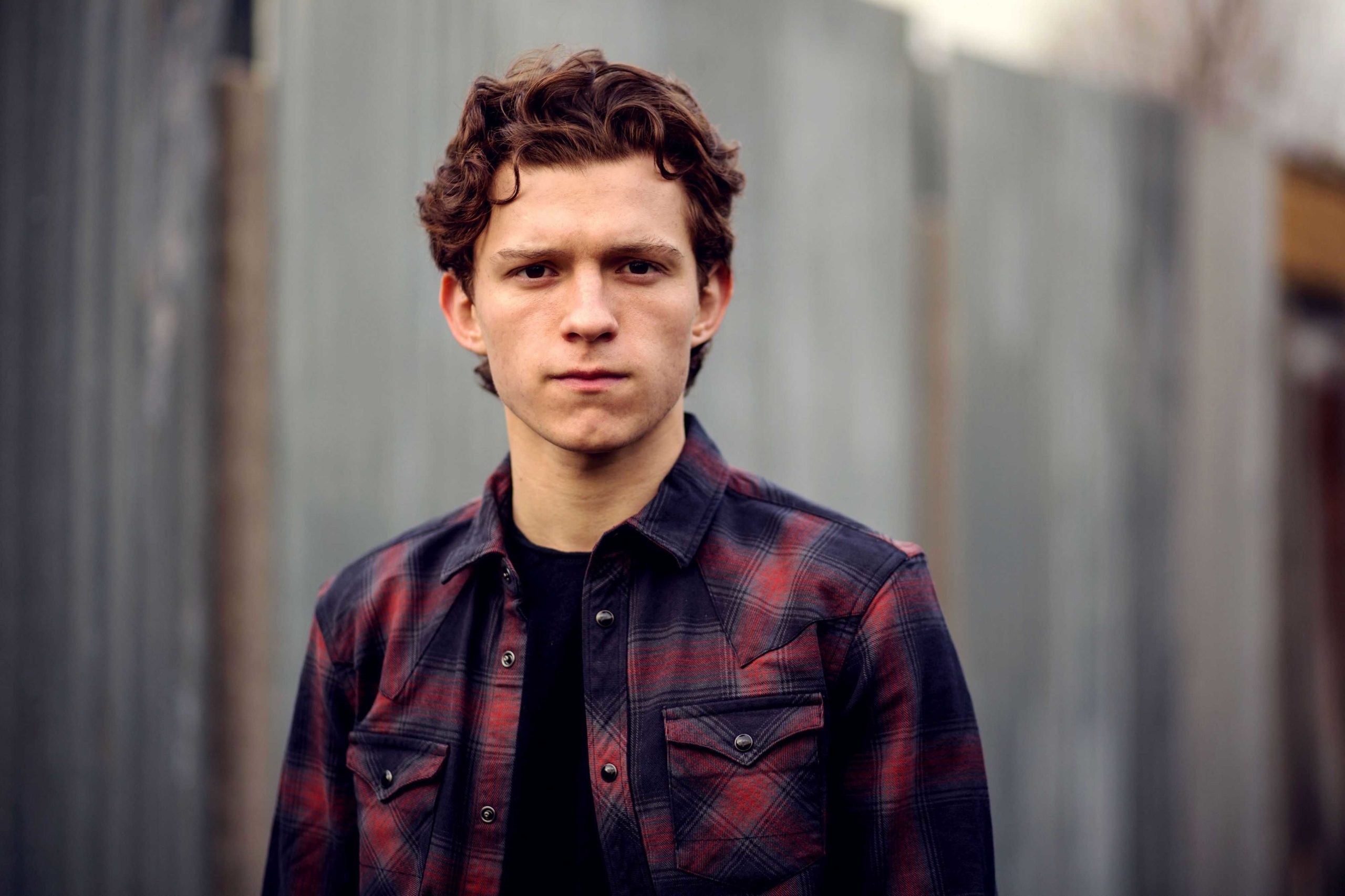 Том Холланд (Tom Holland)